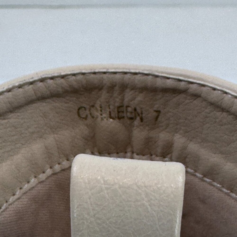 Ccocci Womens 7 Cream Ankle Boots Faux Leather Colleen Block Heels Pointed Zip - Picture 8 of 15